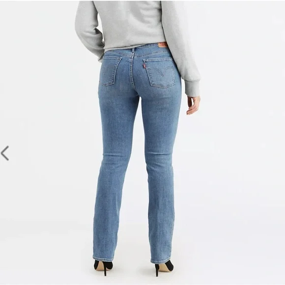 Levi’s 505 Straight Leg Denim Jeans - Picture 2 of 6